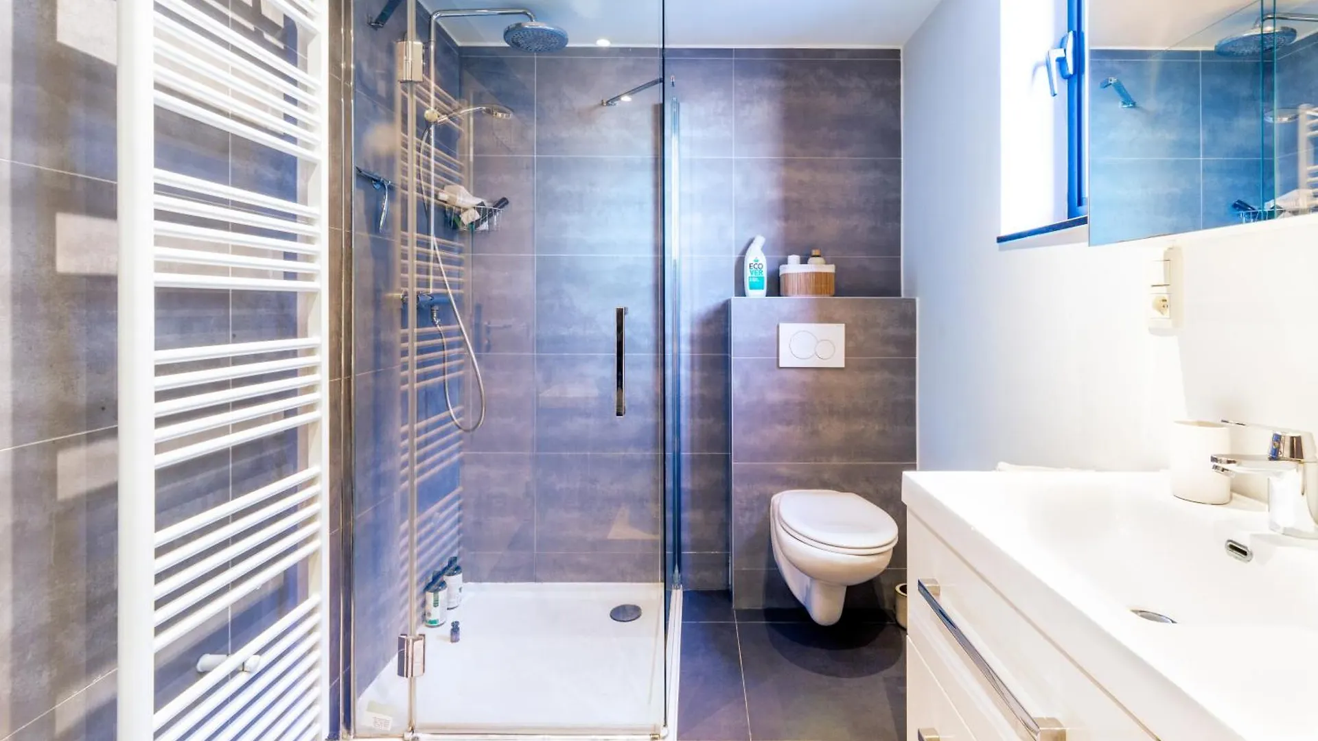 Private Penthouse With Unique View - Central Antwerpia Apartament